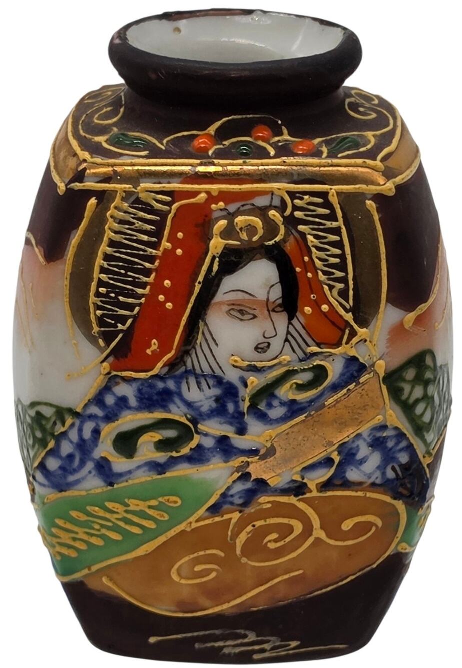 VINTAGE JAPANESE SATSUMA MORIAGE MINIATURE VASE